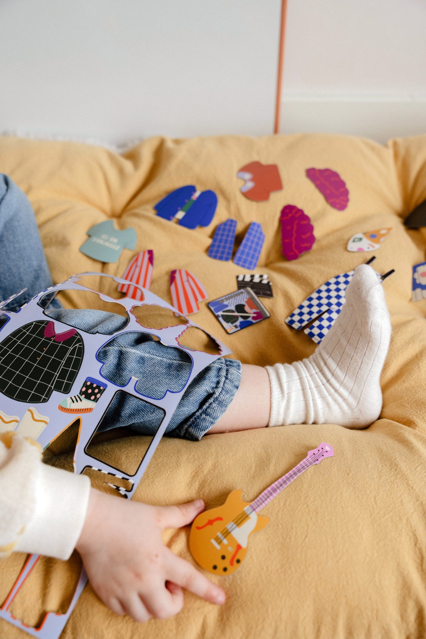 jeu magnétique enfants 3 à 6 ans sur la thématique des métiers artistiques