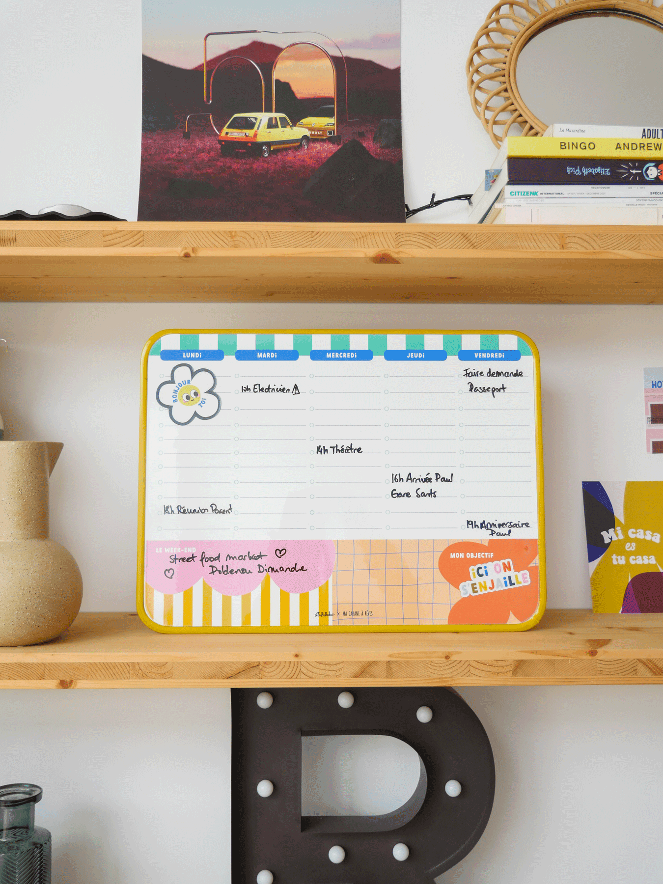 Semainier magnétique Taxi Brousse Pop sur étagère — décoration intérieur
