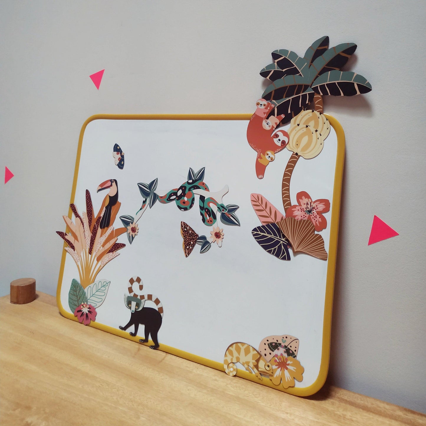 Ardoise enfant 4 ans avec stickers magnétiques tropical - Ma Cabane à Rêves