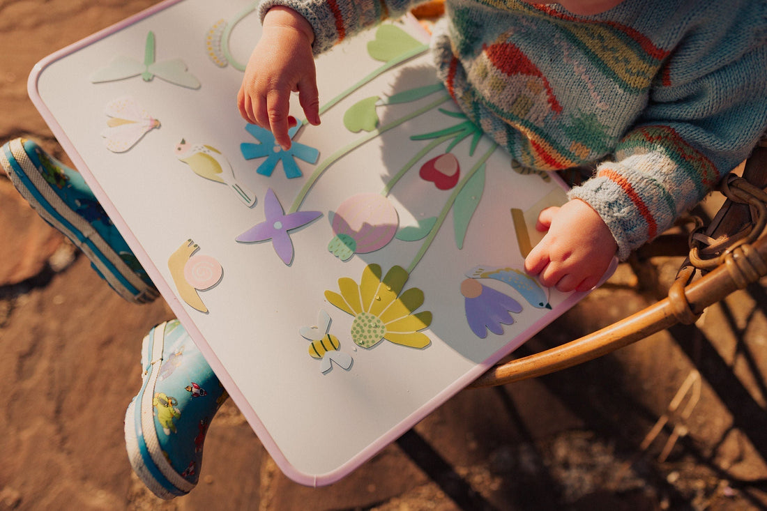 Magnetic Garden Game - Flowers and small insects, ladybug, bee, grasshopper