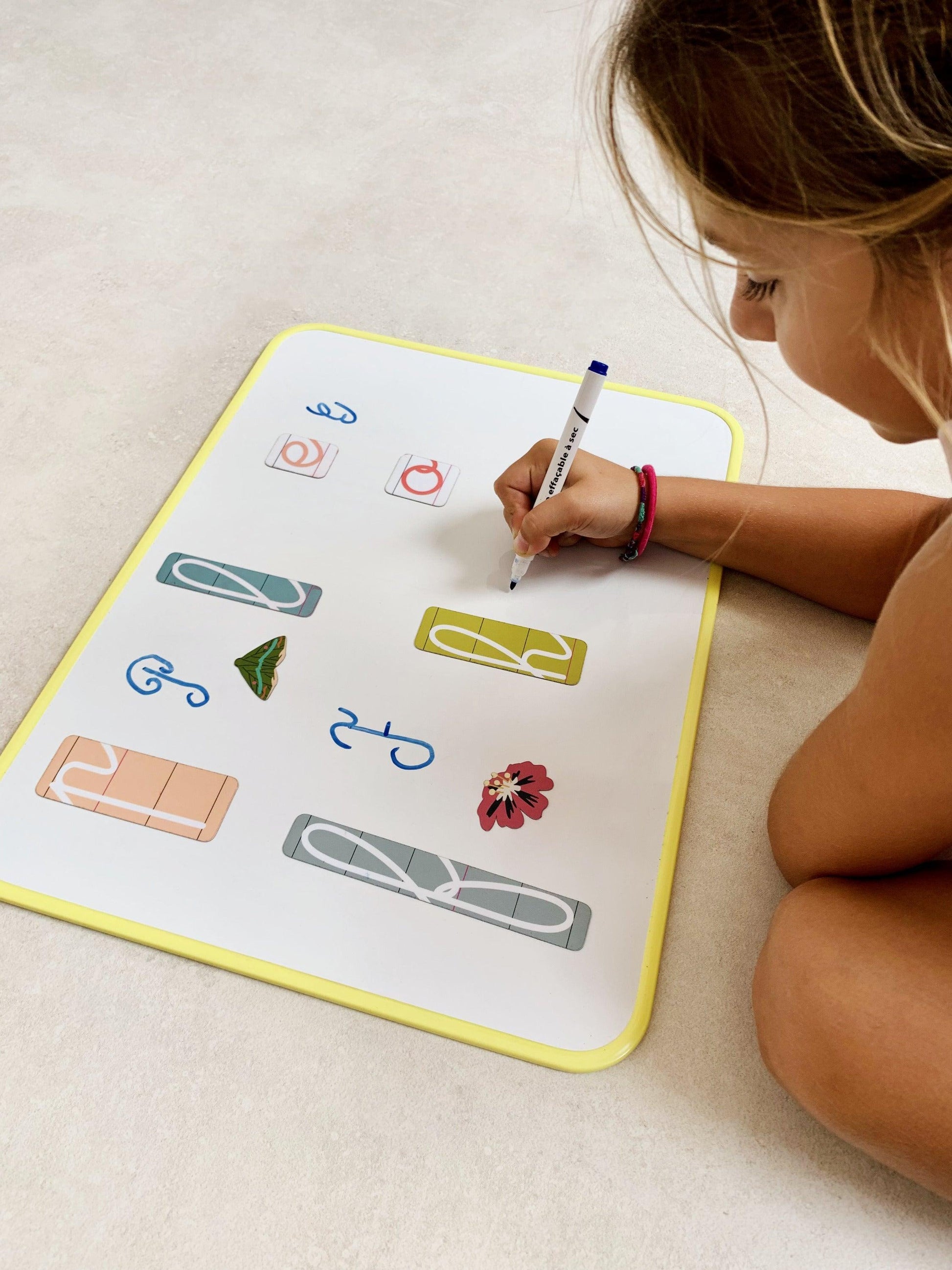 Alphabet magnétique - 102 Lettres Cursives - Ma Cabane à Rêves