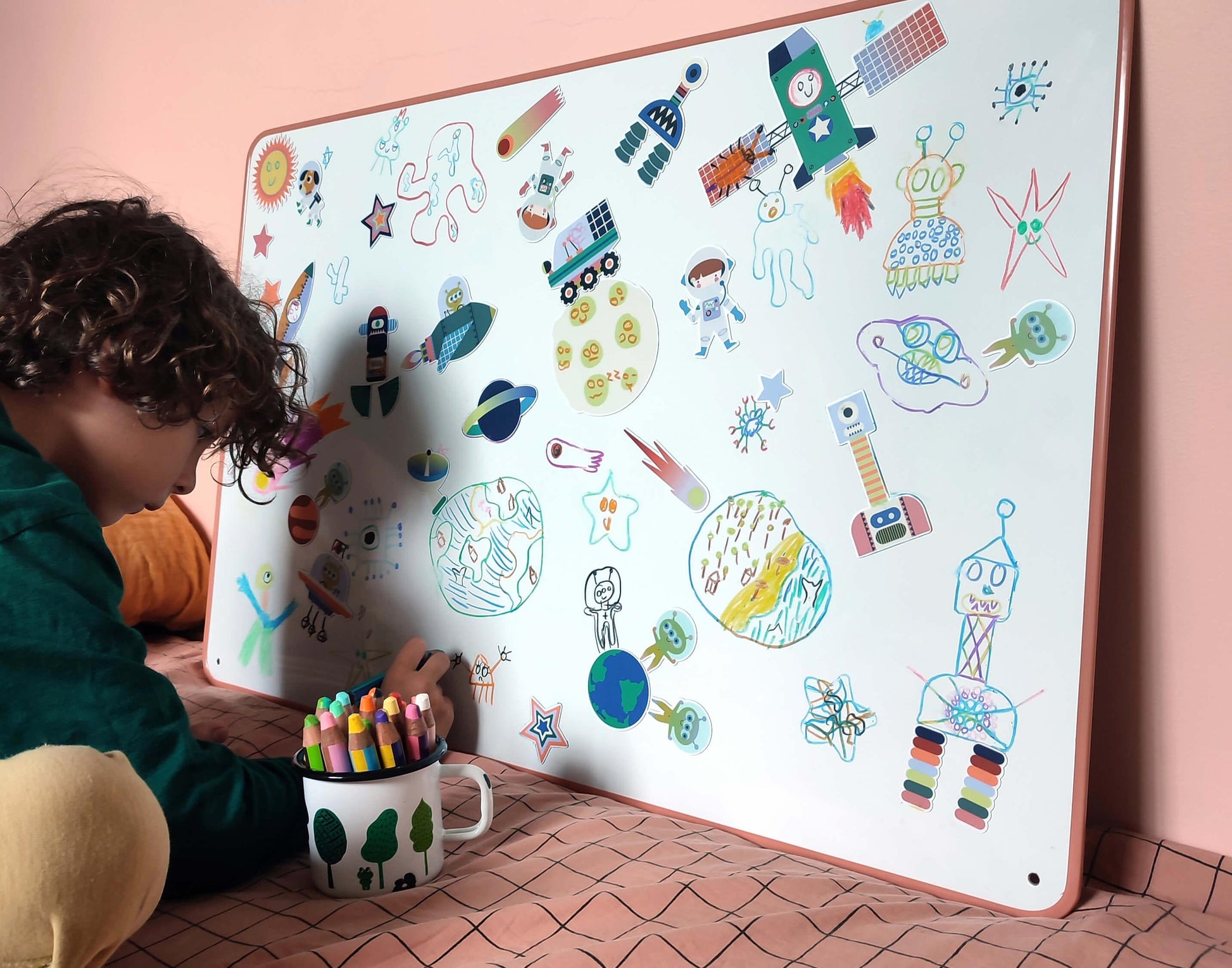 jeu magnétique sur le thème de l'Espace