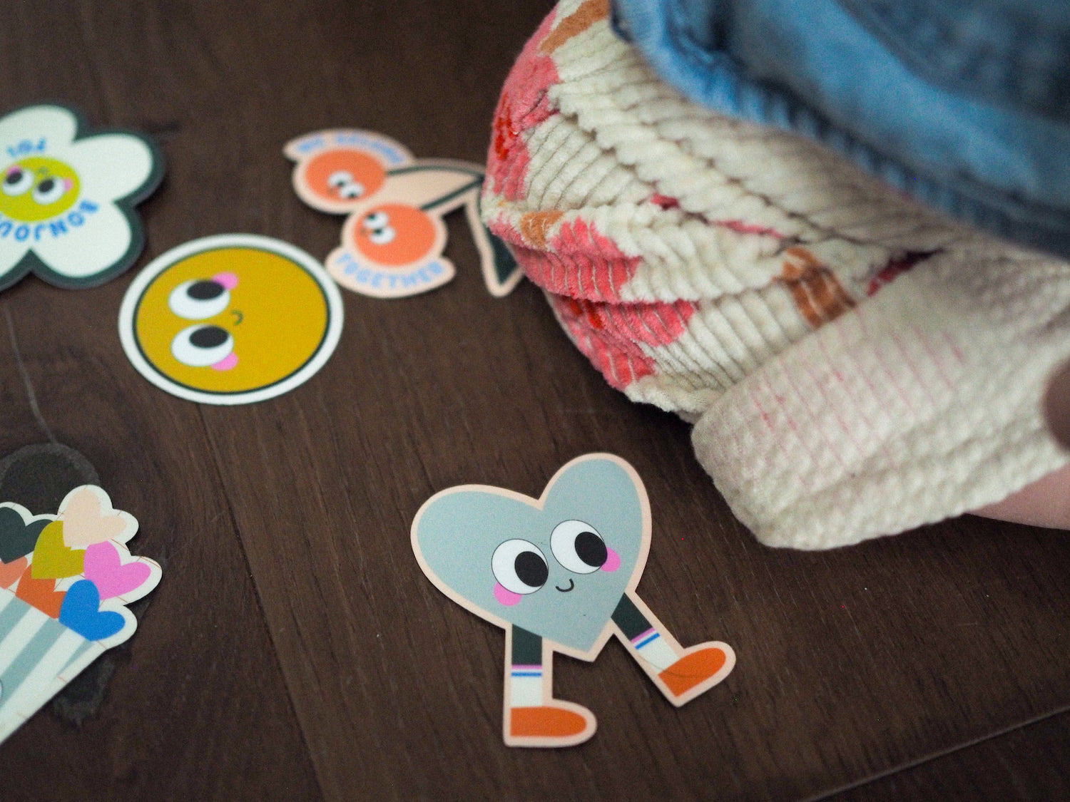 sticker magnet pop
