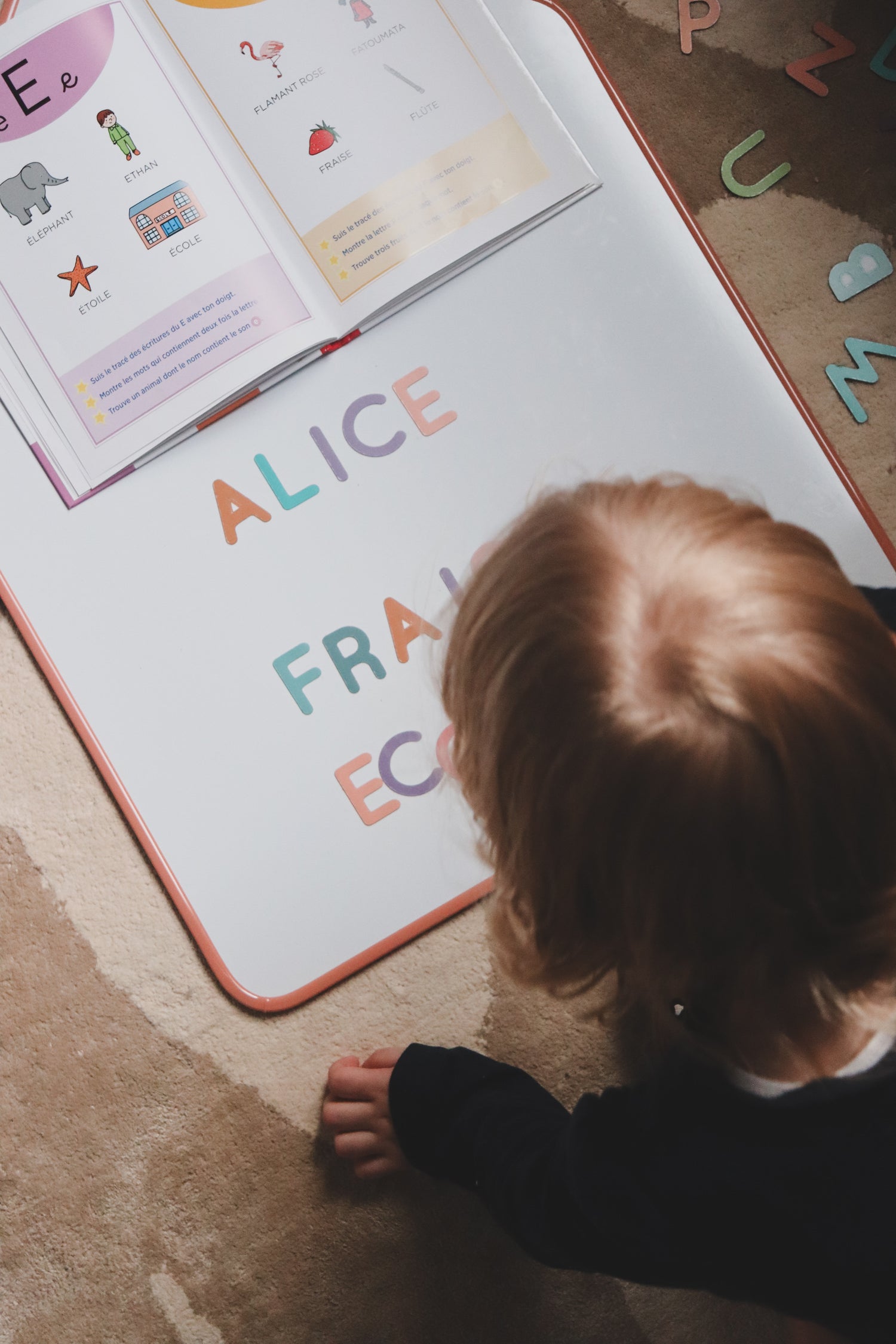 alphabet magnétique - j'apprends à écrire mon prénom