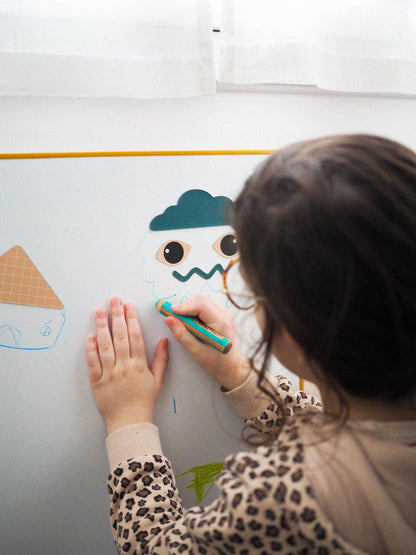 dessin et magnets - tableau mural