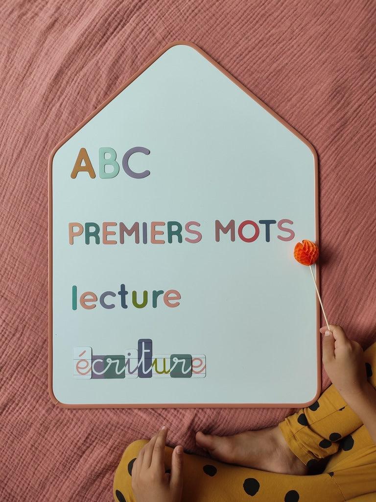 Alphabet magnétique - 105 Lettres Capitales - Ma Cabane à Rêves