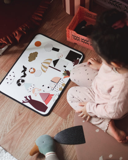 Magnetic Slate Creation Game for children aged 5 years